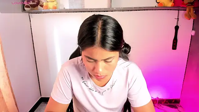 vickylatina_ élő XXX-chatje