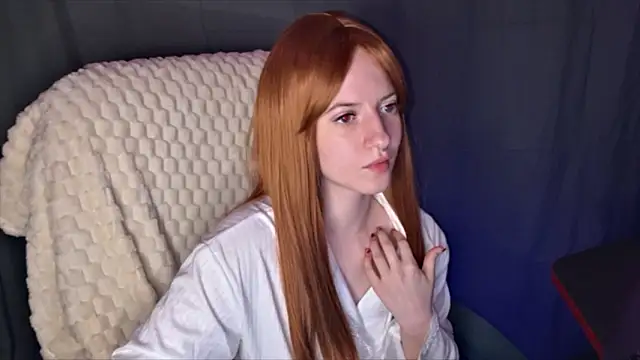 دردشة HeyAlise الجنسية المباشرة