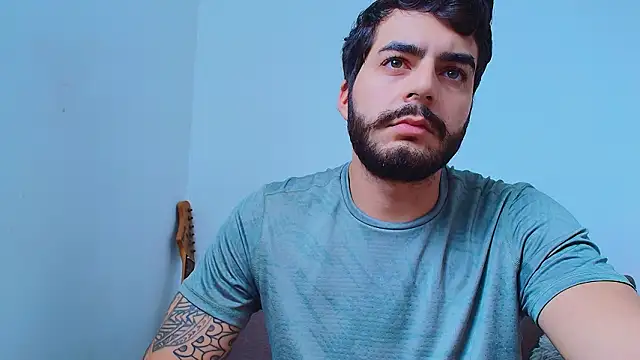 thomas_gunn Live XXX chat