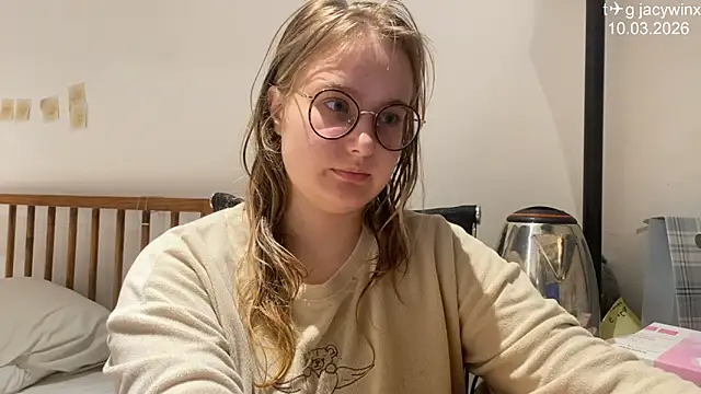 XXX chat uživo modela JacyWinslat