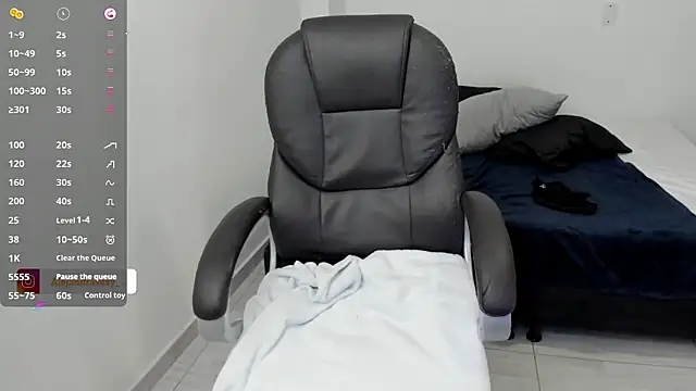 alejandra_milf_: απευθείας συνομιλία ΧΧΧ