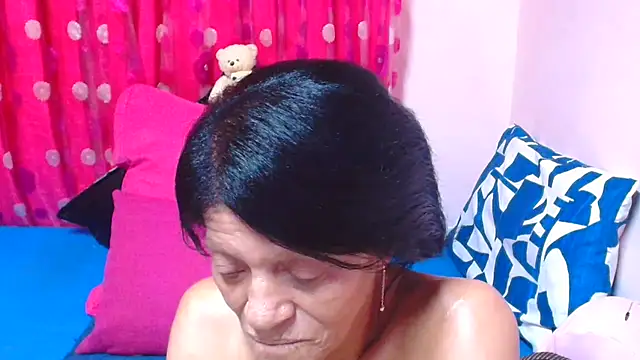 Chat XXX Live SLUTTYROXY