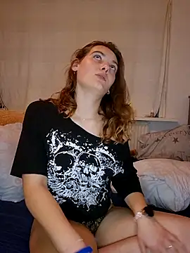 sweetsophie69 Adlı Modelin Canlı XXX Sohbeti