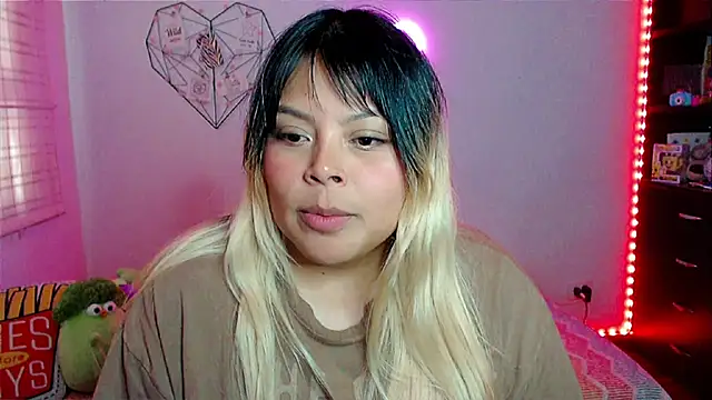 EllieMoonXn Live XXX chat