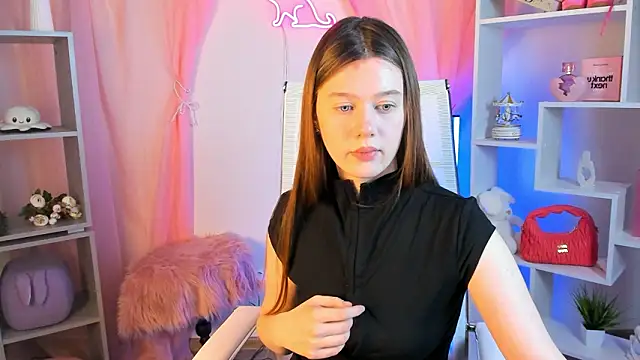 CelestineMauriac's Live XXX Chat