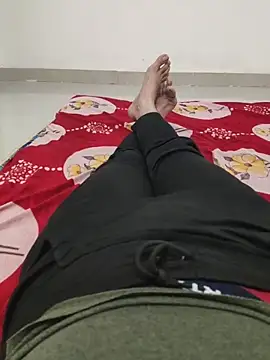 singleboy012001 Adlı Modelin Canlı XXX Sohbeti