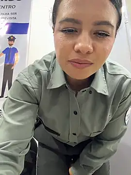 Ariana-07's Webcam Show