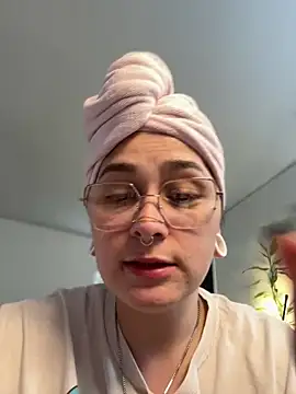 دردشة Alix_Valentine الجنسية المباشرة