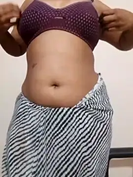 Chat +18 de Wow_nikita ao vivo