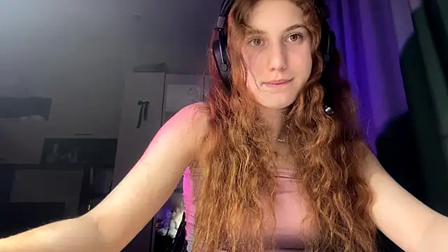 Chat XXX en directo de AliceCarrol