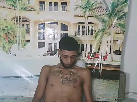 CharmingIndian1 Adlı Modelin Canlı XXX Sohbeti