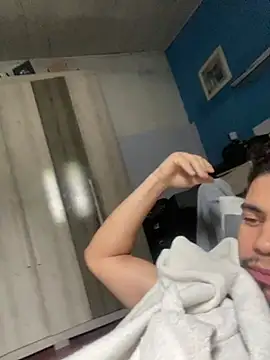 cs-03 Adlı Modelin Canlı XXX Sohbeti