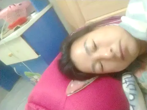 Yuhi3d 在線直播表演