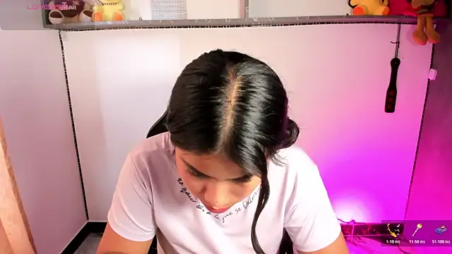 vickylatina_ 即時 XXX 聊天