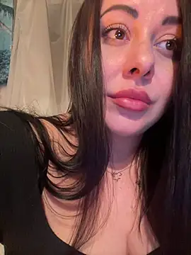 DaisyStreet: онлайн-секс-чат