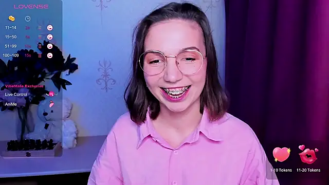 Živý XXX chat KindHazelHere_