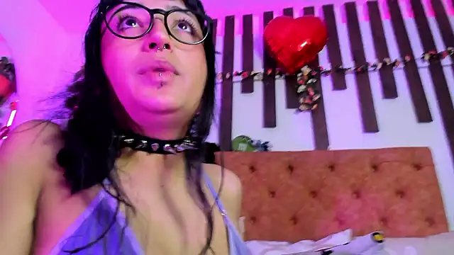 MeowMota_'s Live XXX Chat