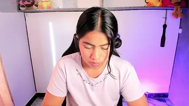 XXX chat uživo modela vickylatina_