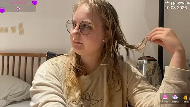 JacyWinslatn Live XXX chat