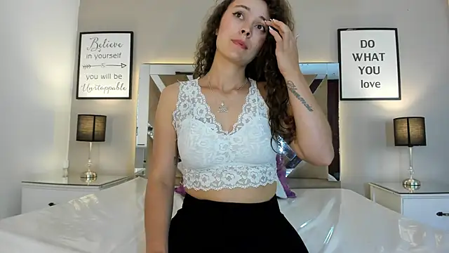 Chat XXX ao vivo de cellestehot