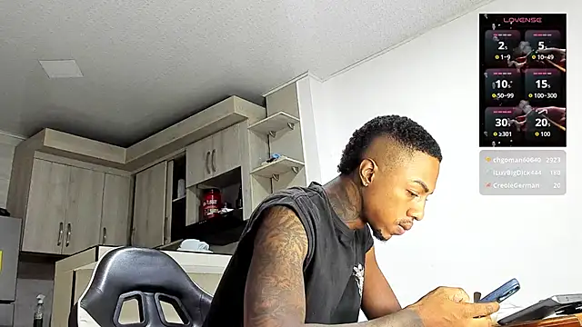 YeremiBrowm webkamerás műsora