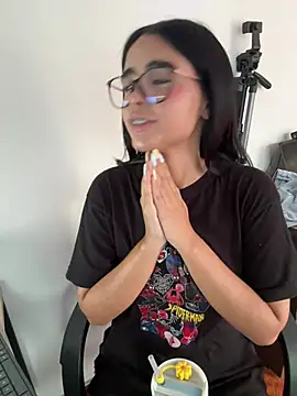 kitty_rousse01: вебкам-шоу