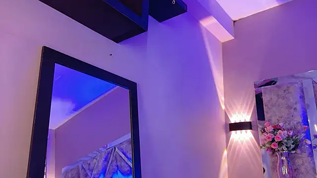 Chat XXX en directo de AmmyJones_