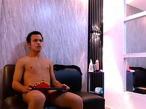 WilThePasive: διαδικτυακό σόου στην κάμερα