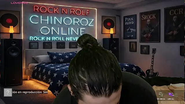 Онлайн чат XXX chino_roz