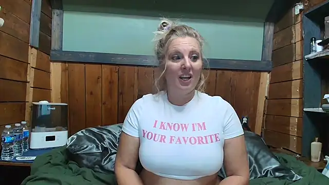 lisaxlovexxx élő XXX-chatje