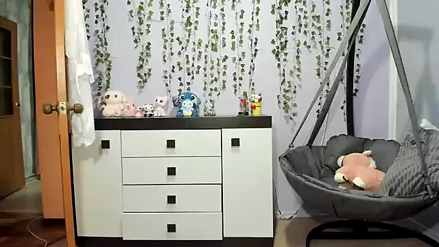 Yoonhee_ki's Live XXX Chat