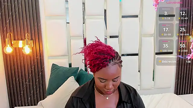 laia_fisher_'s Live XXX Chat