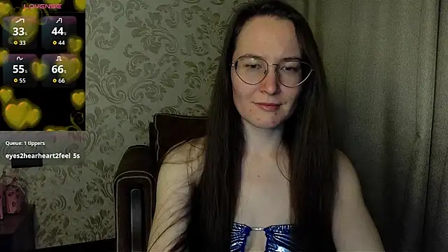 AgnesGraham élő XXX-chatje