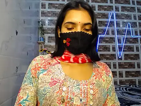 Tisya-24: απευθείας συνομιλία ΧΧΧ