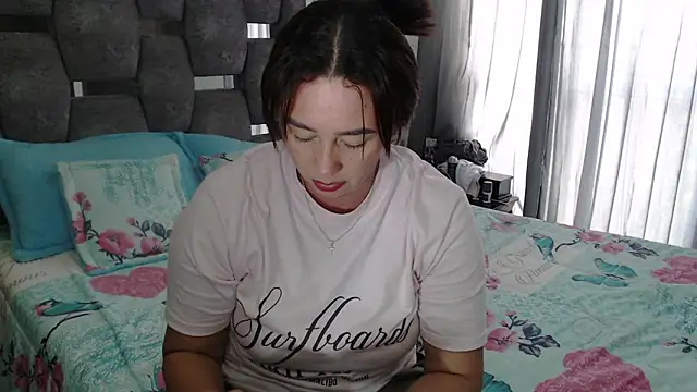 Pertunjukan Kamera Web sara_hott_1