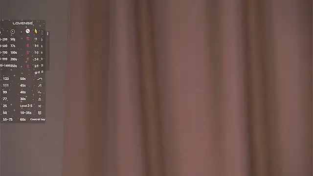 EffieHenri: онлайн-секс-чат