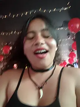 Yaya_watson: απευθείας συνομιλία ΧΧΧ