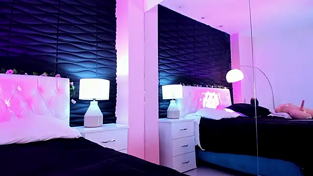 Valery_Nasty__ Chat XXX in diretta