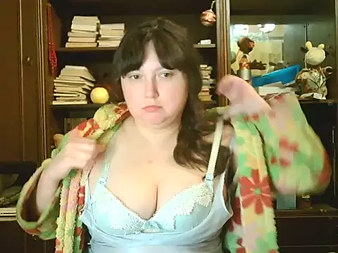 CarrieQPeach Adlı Modelin Web Kamerası Şovu