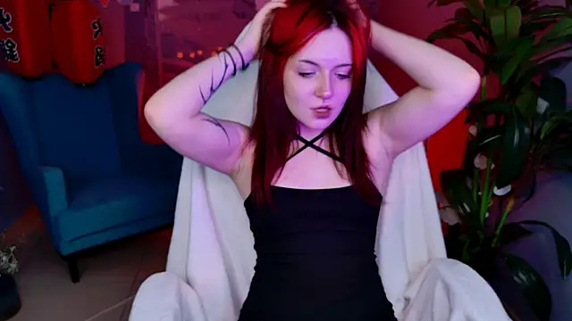 LizzyRid Adlı Modelin Canlı XXX Sohbeti