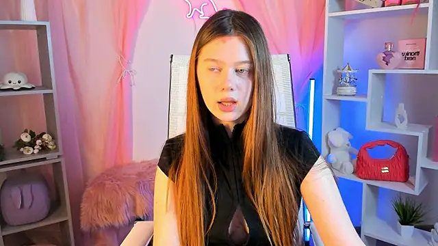 CelestineMauriac Chat XXX in diretta