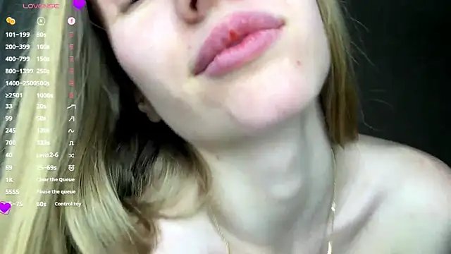 Viktoria_Vibes 即時 XXX 聊天