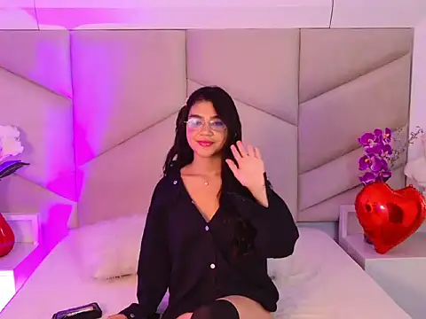 OliviaDiaz's Webcam Show