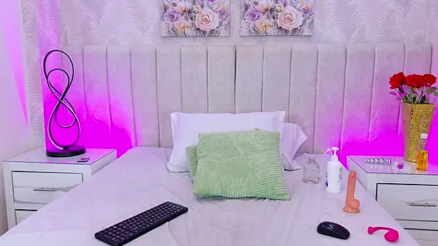 SaraLugo 现场XXX聊天