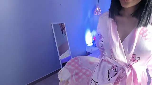 XXX chat uživo modela ela_petit