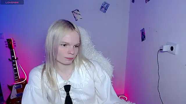 Emily_Nyaffee Webcam show