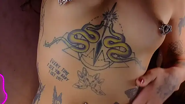 Jess_tattoo11's Live XXX Chat