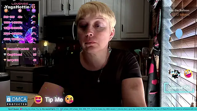 YogaHottie76's Live XXX Chat