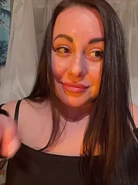 DaisyStreet Obrolan Langsung XXX