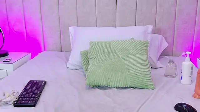 SaraLugo 라이브 XXX 채팅